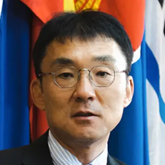 Tetsuya Watanabe