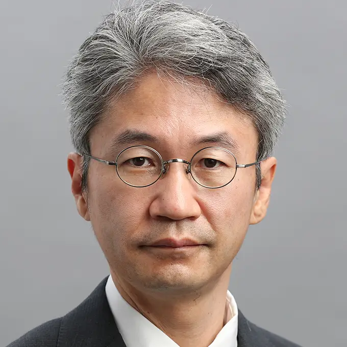 Tetsushi Takanashi Senior Editorial Writer, Nikkei inc.