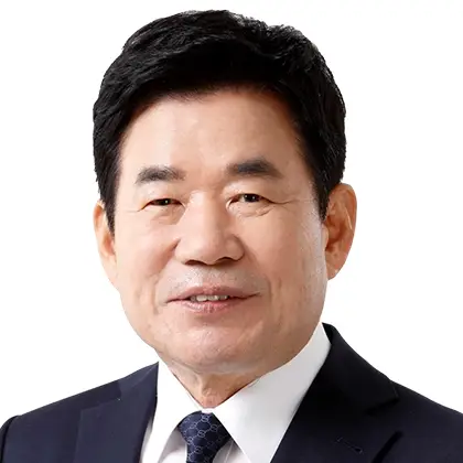 Kim Jin-pyo Former Speaker of the National Assembly, South Korea