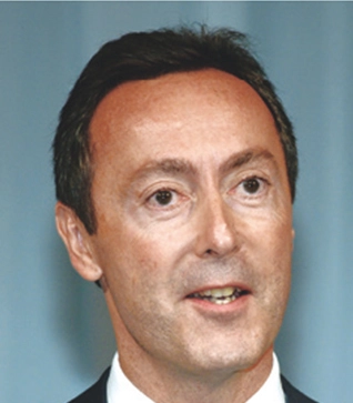 Fabrice Brégier President & CEO, Airbus