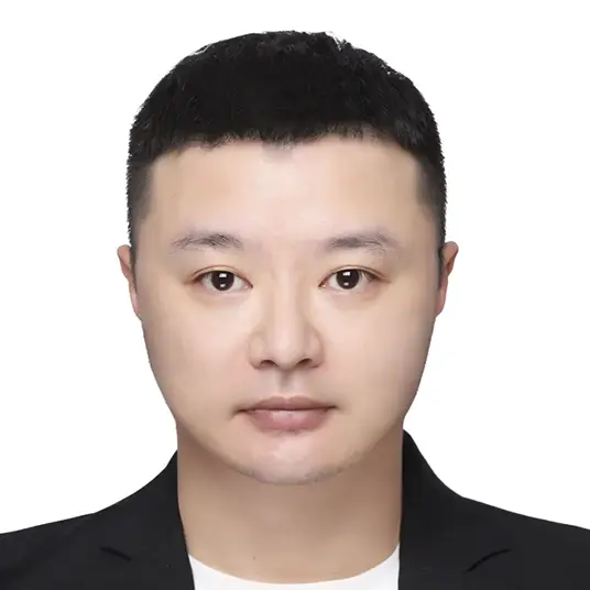 Jimmy Yan General Manager, Malaysia DayOne Data Centers